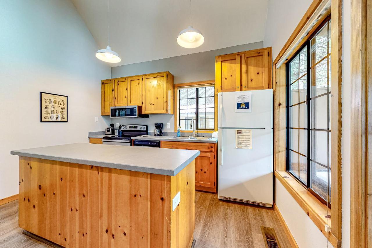 Circle 4 Ranch 25 | Discover Sunriver Buitenkant foto